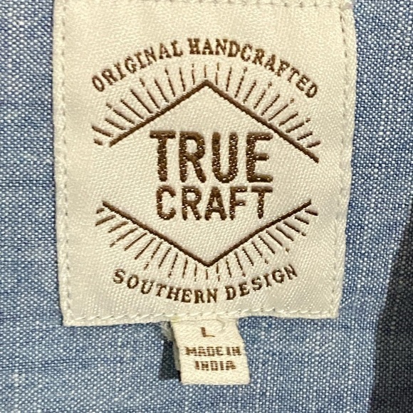 True Craft Men’s  Southern Design Chambray Linen‎ Button-down - Picture 5 of 6